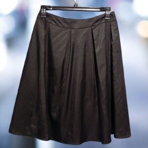 Yige Pleated Full Midi Skirt Womans Size 10 New NWT Minimalist Modest Black